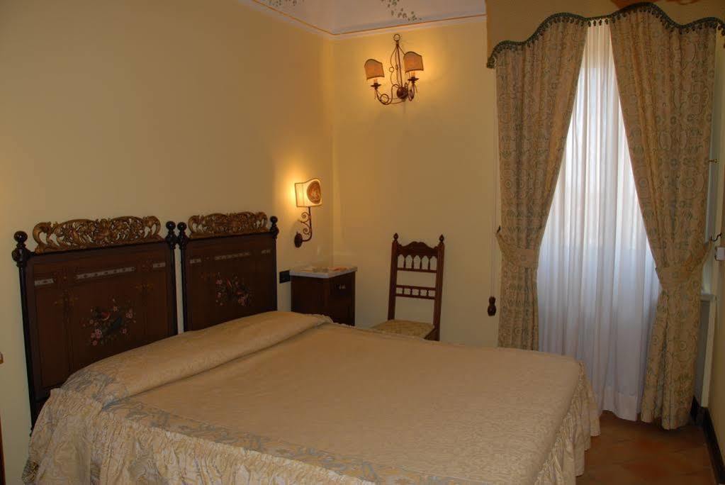 Hotel Villa Palocla Sciacca Buitenkant foto